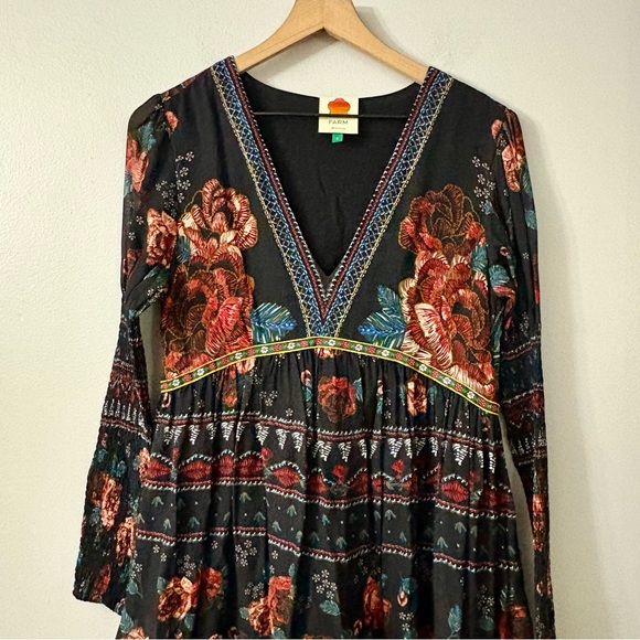 FARM Rio Floral Maxi Dress Tapestry Tropical Tiered Smocked Sleeve - Picture 2 of 8